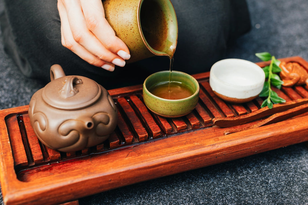 Tee-Rituale aus China und Japan: Entspannung und Achtsamkeit für den Alltag - Nibelungentee