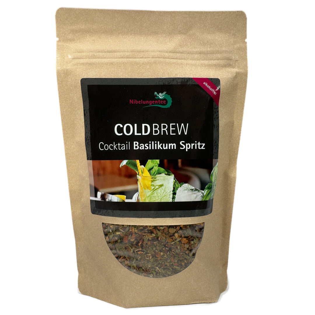 Cold Brew Cocktail Basilikum Spritz